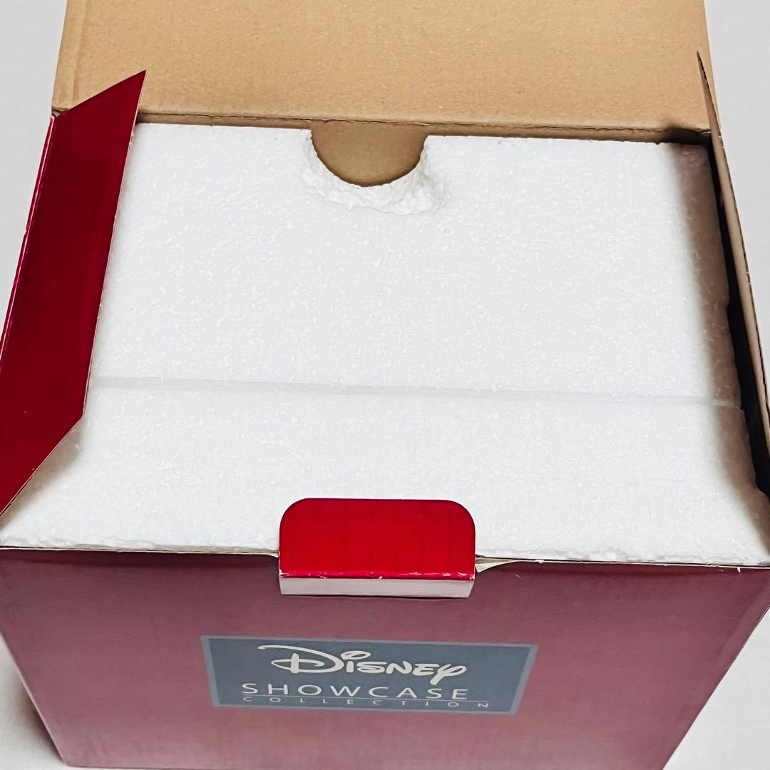 ディズニー　showcase エネスコ　トラディション　ムーラン　フィギュア