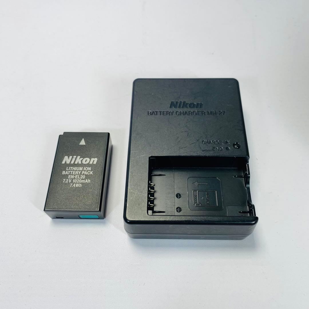 美品　Nikon1 j1 ボディ　バッテリー　充電器　ニコン