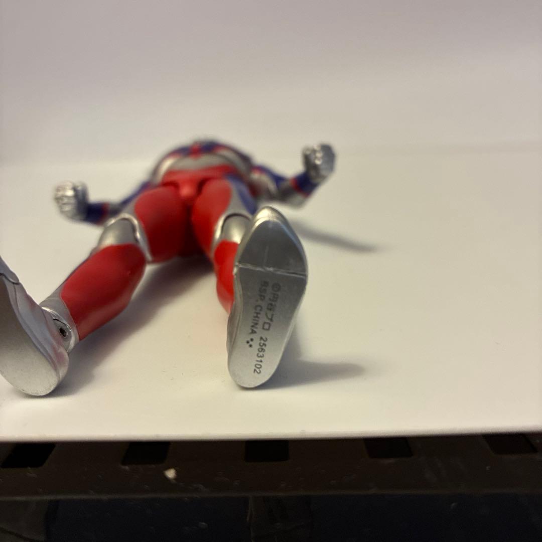 S.H.フィギュアーツ　真骨彫製法　ウルトラマンティガ