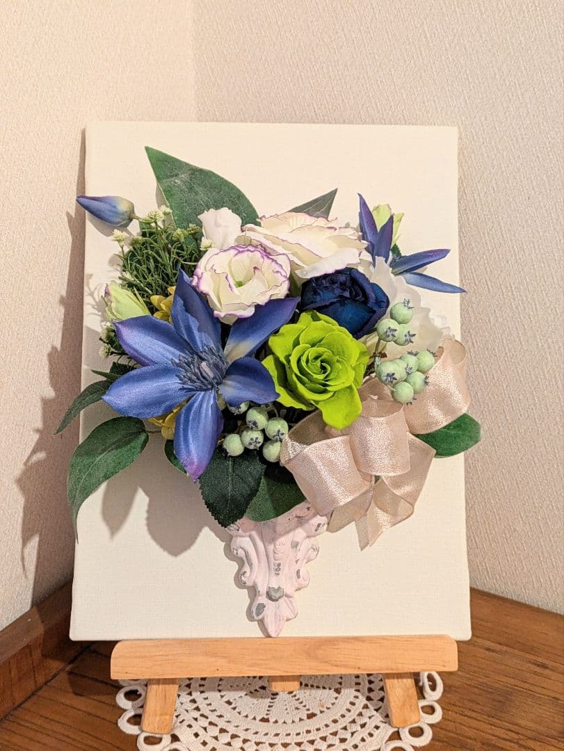 【爽やかな青とグリーンキャンバスアレンジ】新品ハンドメイド　プリザーブド