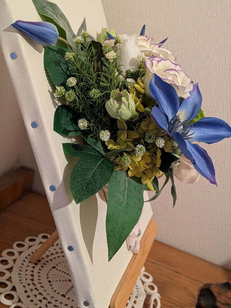 【爽やかな青とグリーンキャンバスアレンジ】新品ハンドメイド　プリザーブド