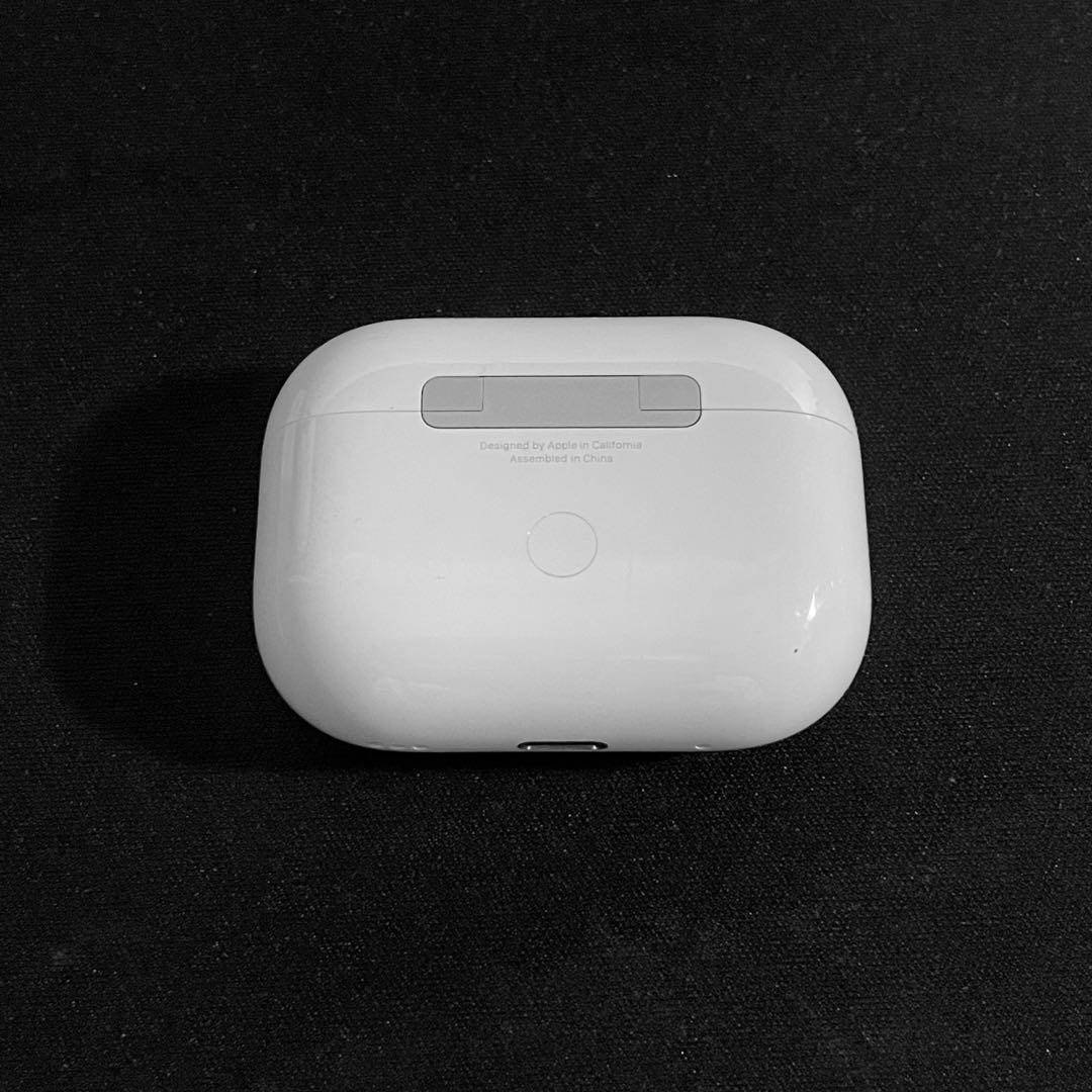 超美品 AirPods Pro第2世代　ライトニング　ケースのみ