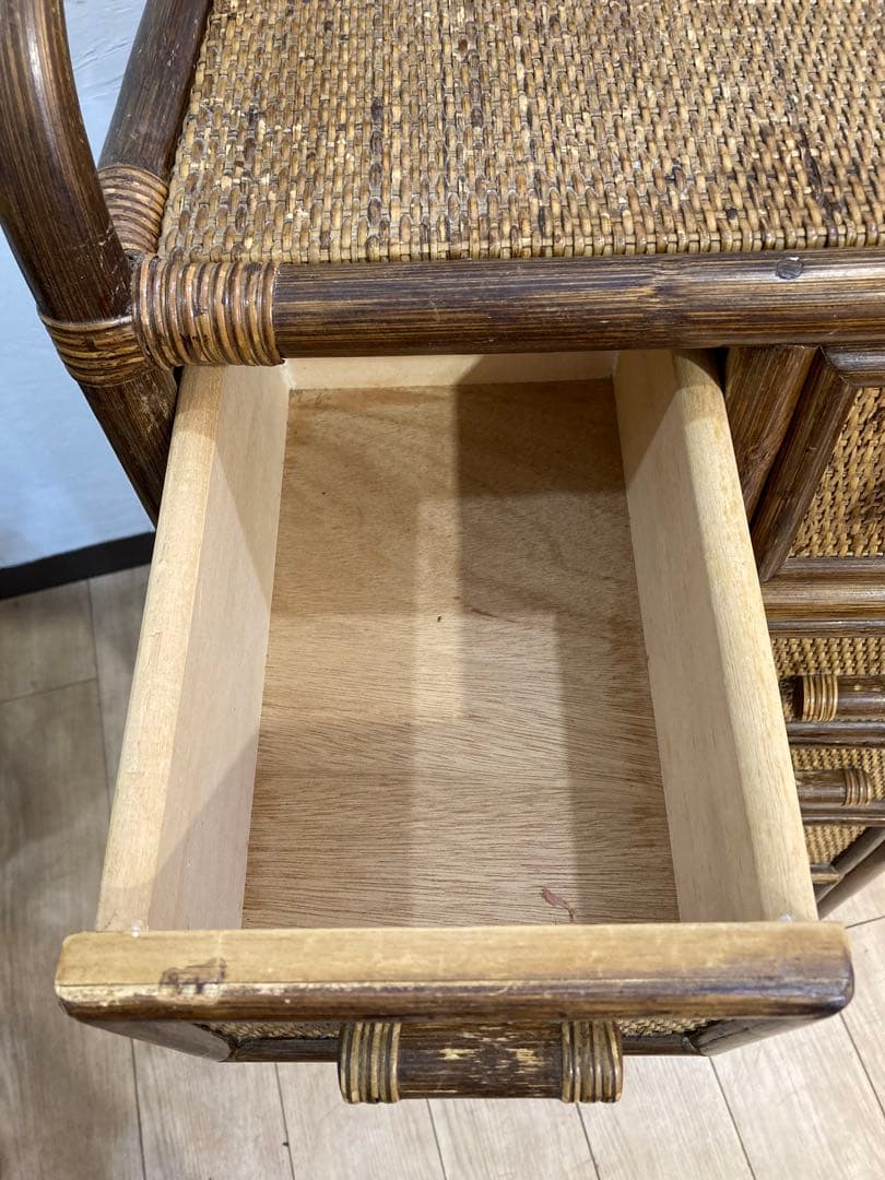 ラタン籐チェスト 家具 6段 タンス　レトロ アンティーク