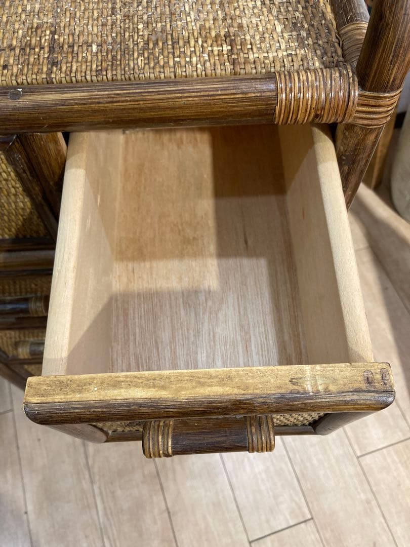 ラタン籐チェスト 家具 6段 タンス　レトロ アンティーク