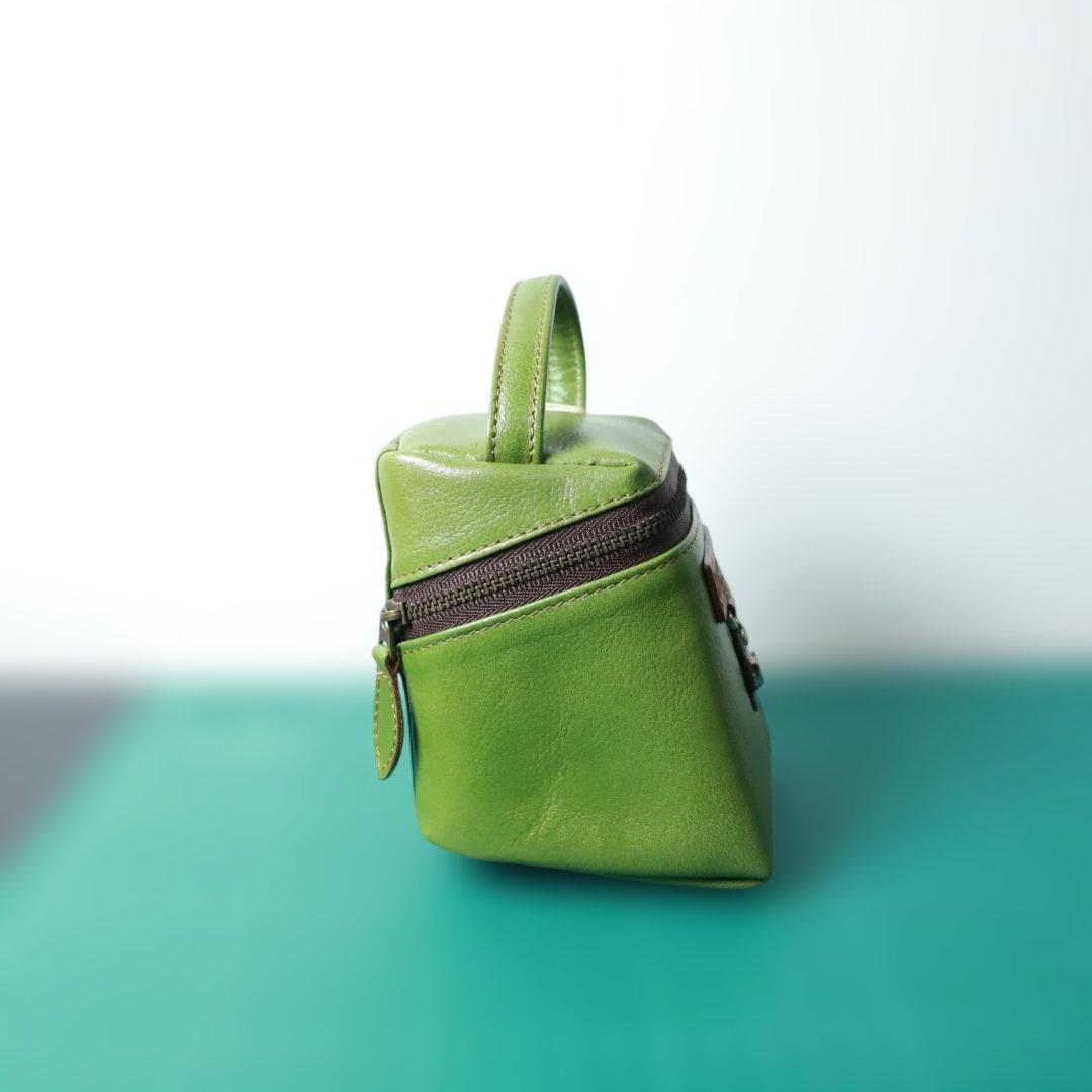未使用　わちふぃーるど　 グリーン レザーポーチ ペンケースセット