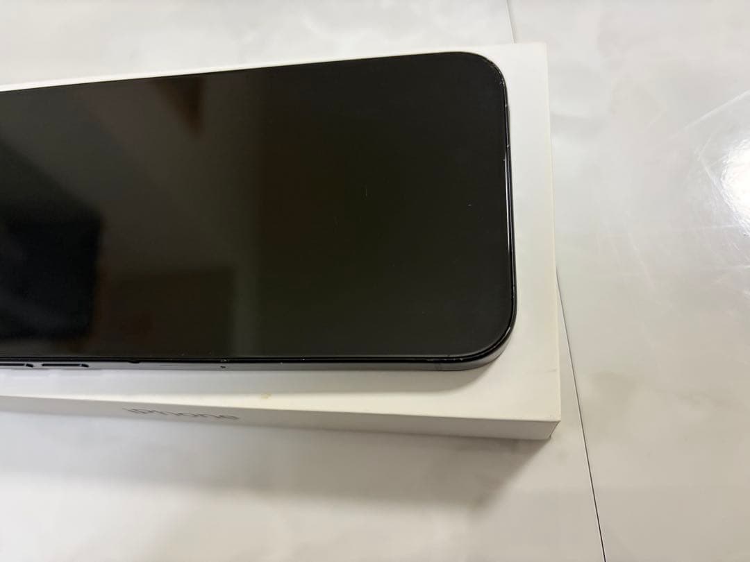 【美品】iPhone 15 Pro Max 512GB ブルーチタニウム 本体