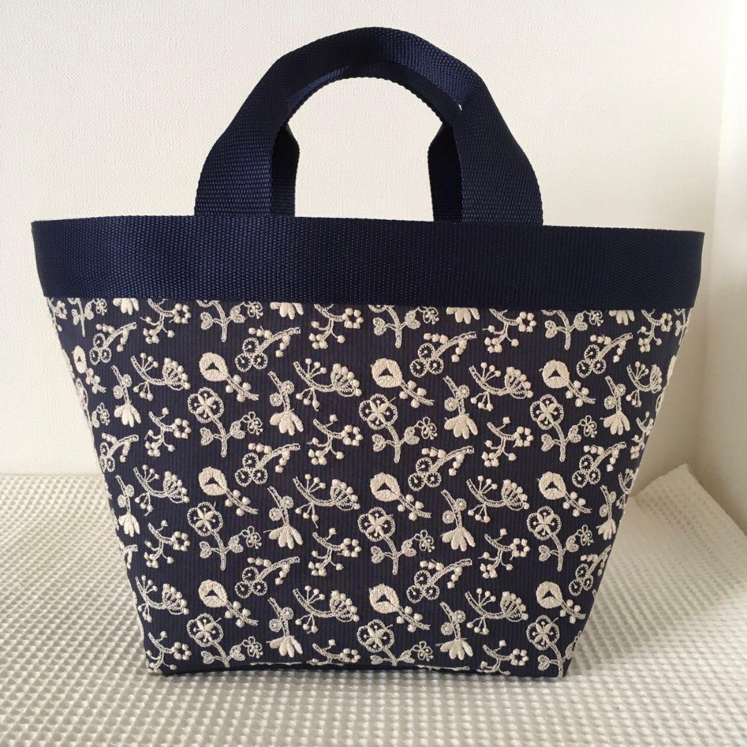 ハンドメイド ミナペルホネン トートバッグ field fof flower