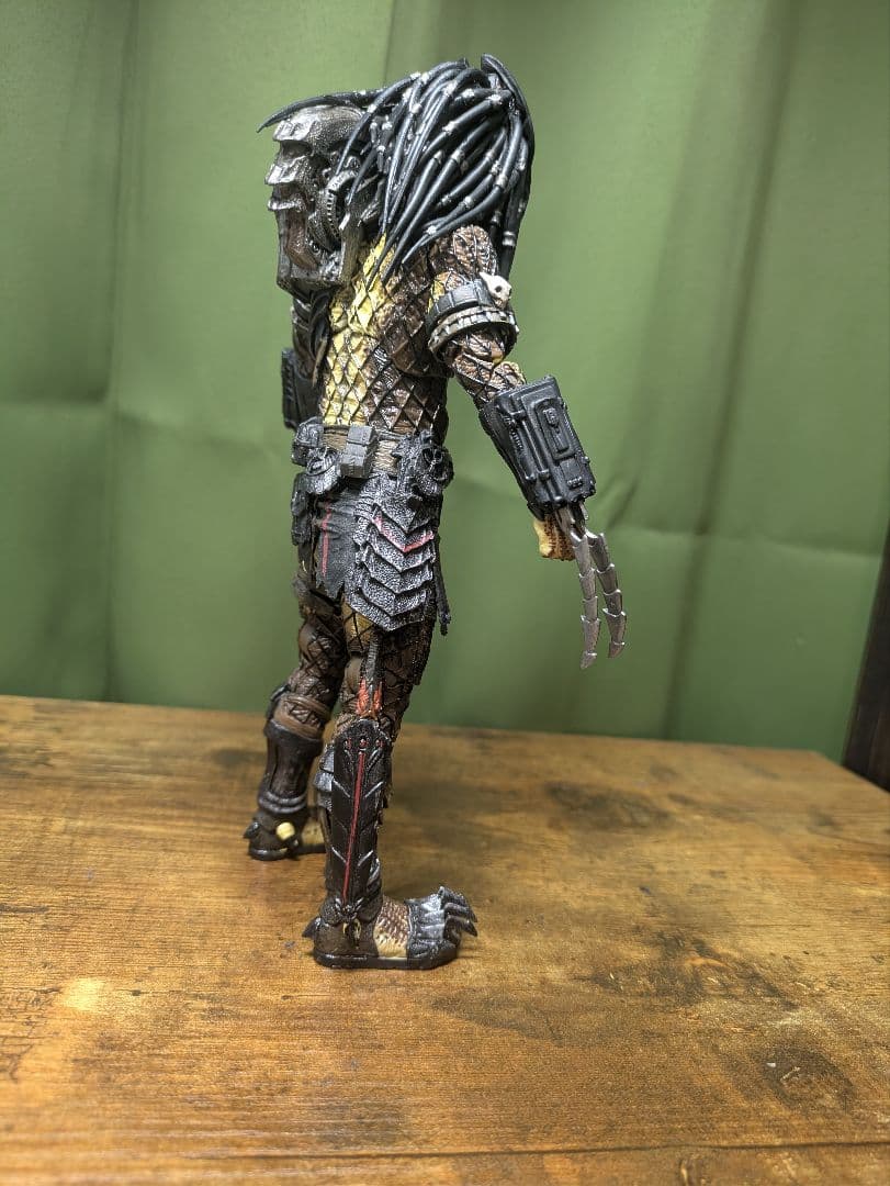 値下げNeca サーペントハンタープレデター