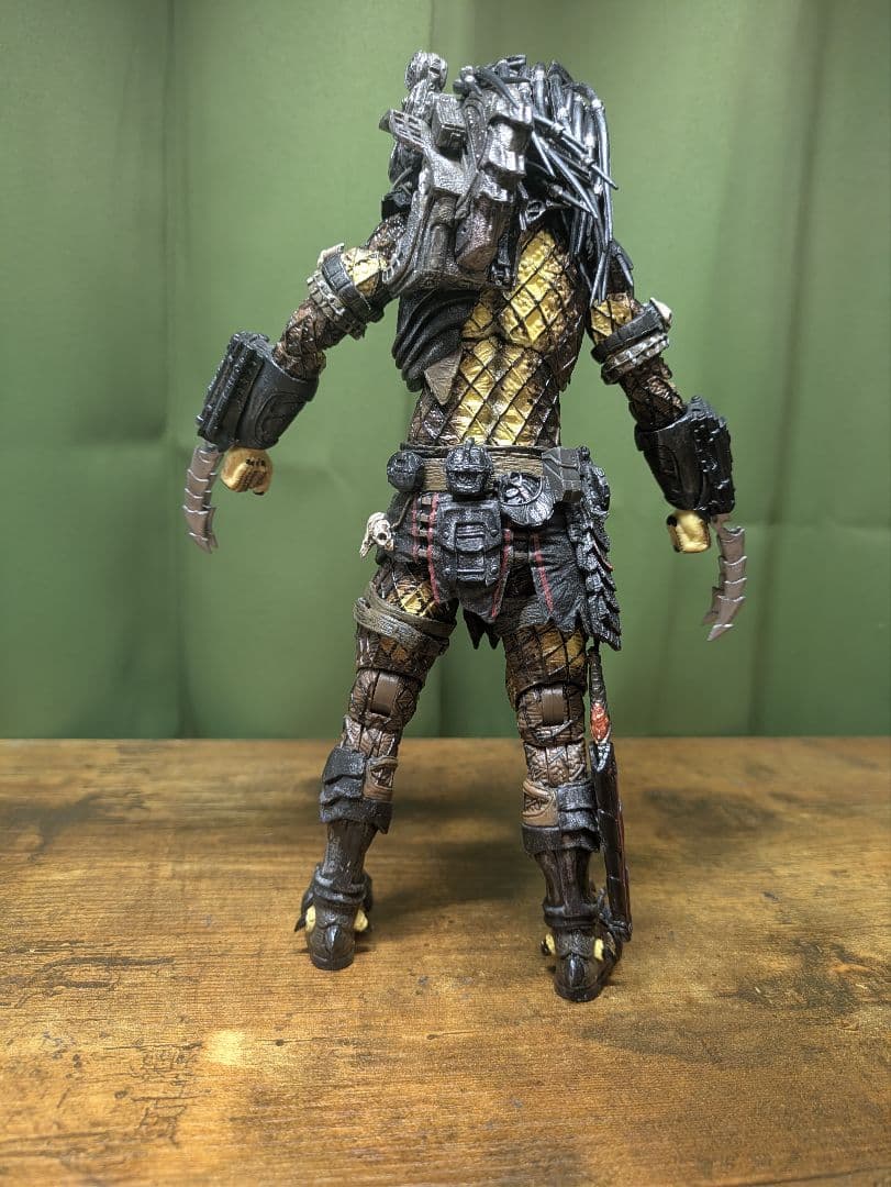 値下げNeca サーペントハンタープレデター