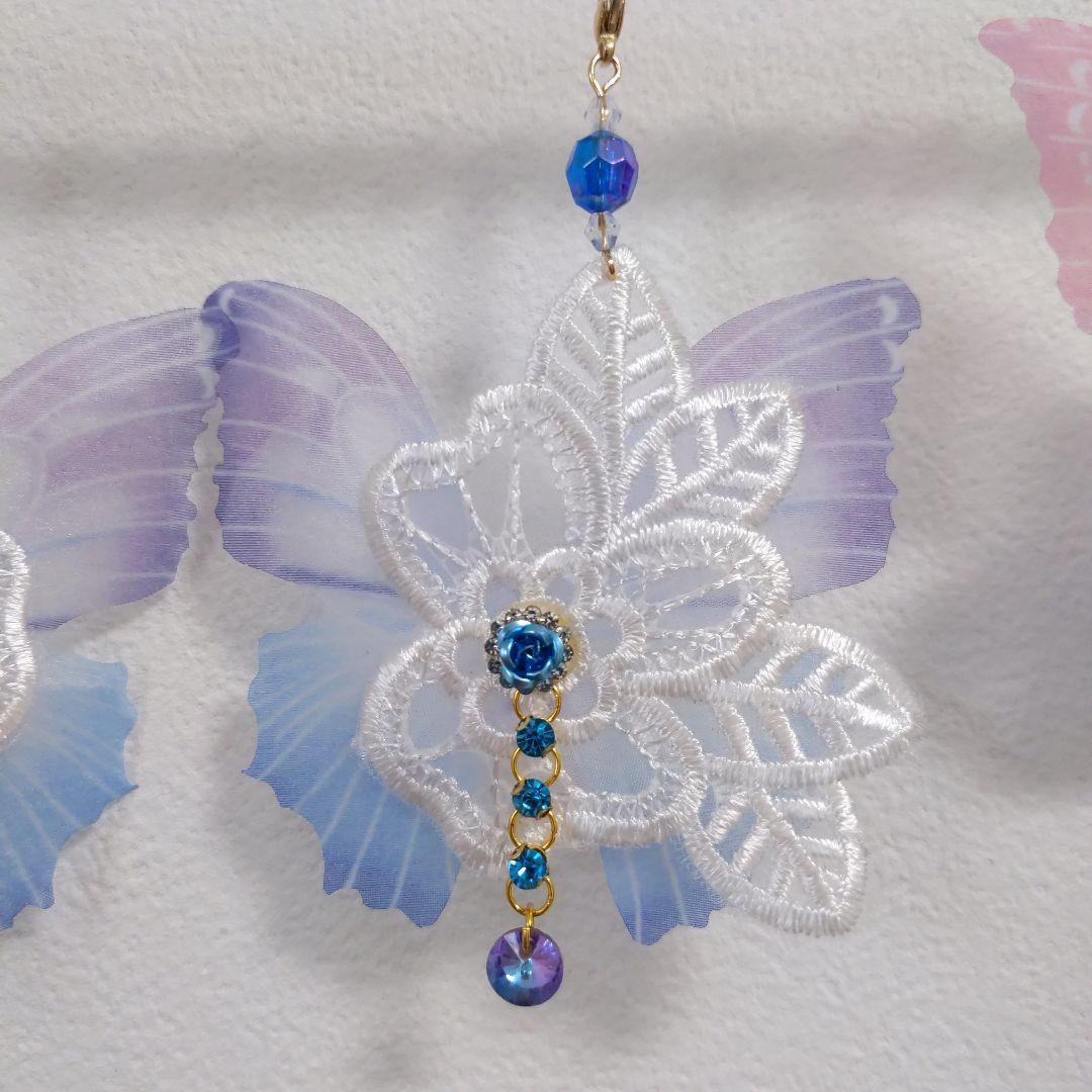 シフォン蝶々　蝶々イヤリング　イヤリング風マスクチャーム