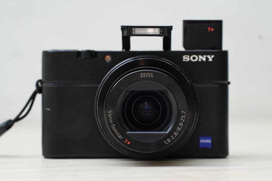 SONY Cyber-shot DSC-RX100M4デジタルカメラオ・マケ多数