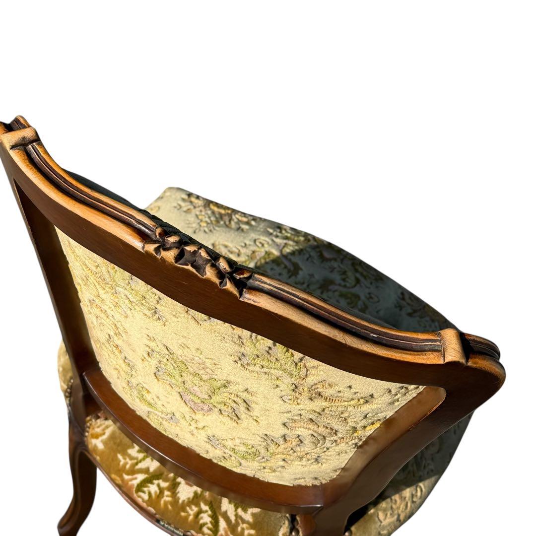 KZ047 【エイジング加工】domani カリモク　金華山 鋲打ちチェア　緑系