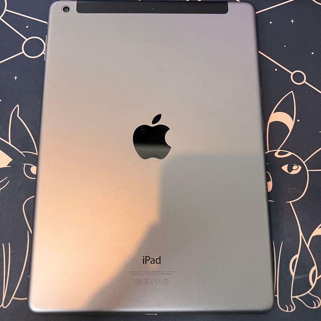 iPad Air Wi-Fi+Cellular 128GB [スペースグレイ]