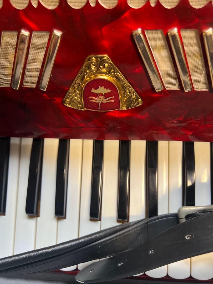 破格★TOMBO 赤 アコーディオン