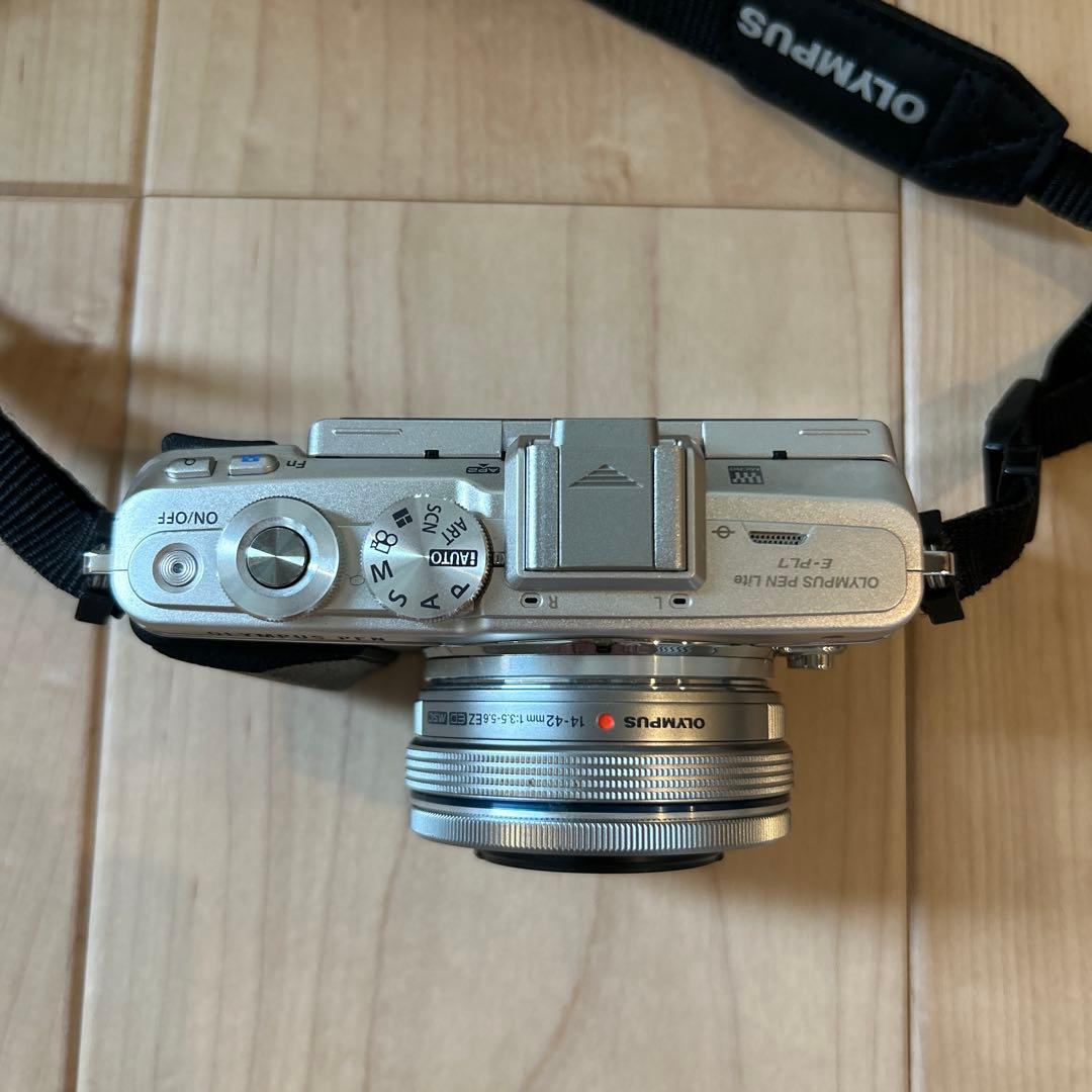 OLYMPUS PEN Lite E-PL7 デジタルカメラ