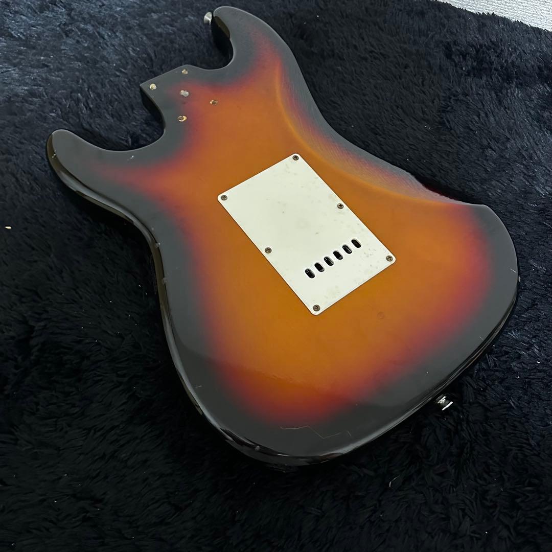 Squier Stratcaster ボディ エレキギター 弦楽器 ストラト
