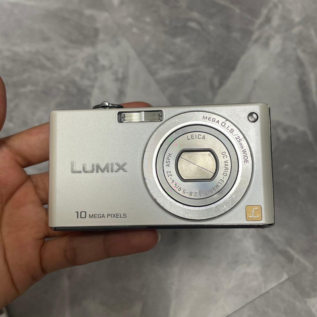 Panasonic LUMIX DMC-FX37 ホワイト