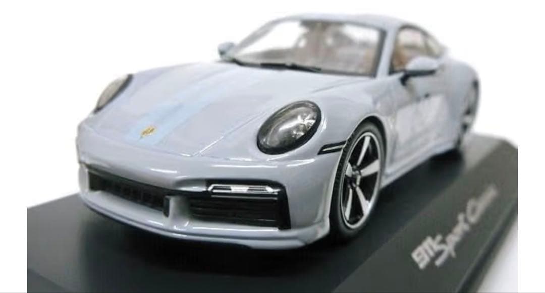 Spark製ポルシェ1/43「ポルシェ 911 スポーツクラシック 2022」
