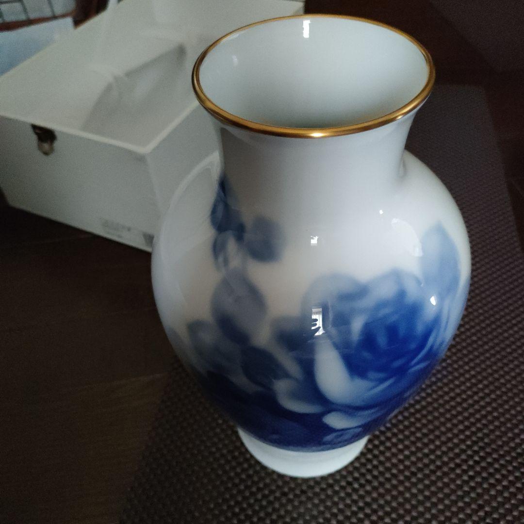 大倉陶園 ブルーローズ 花瓶 28cm