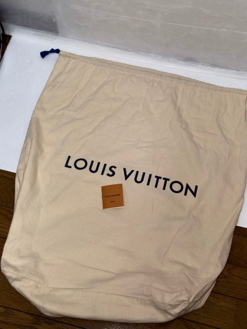 限定品‼️【Louis Vuitton x Supreme】モノグラム ピロー 枕