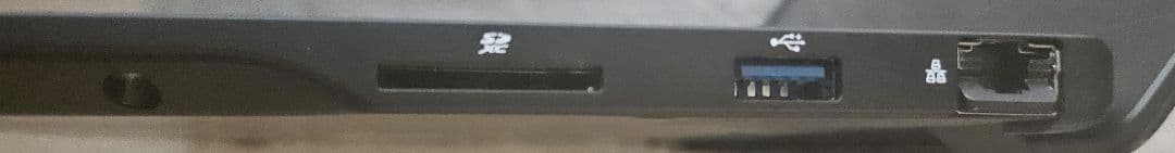 【634g】LIFEBOOK WU-X/E3 i5-1135G7/SSD128G