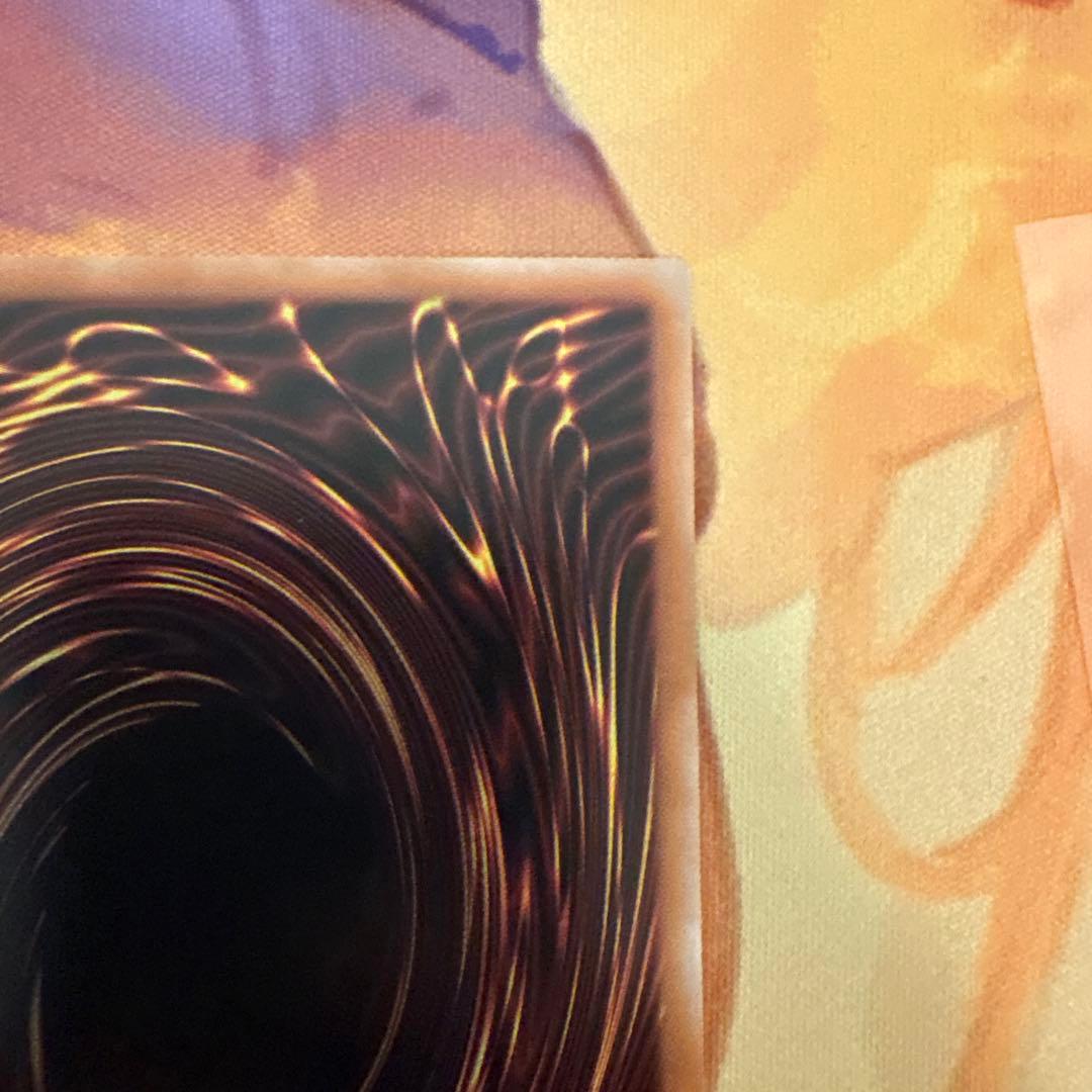 ブラックマジシャン　25th イラスト違い　絵違い