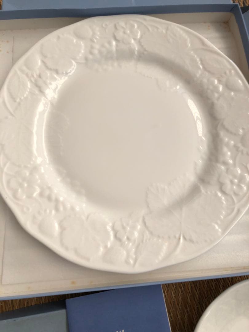 ストロベリー＆パイン　ボウル、プレート 未使用品！