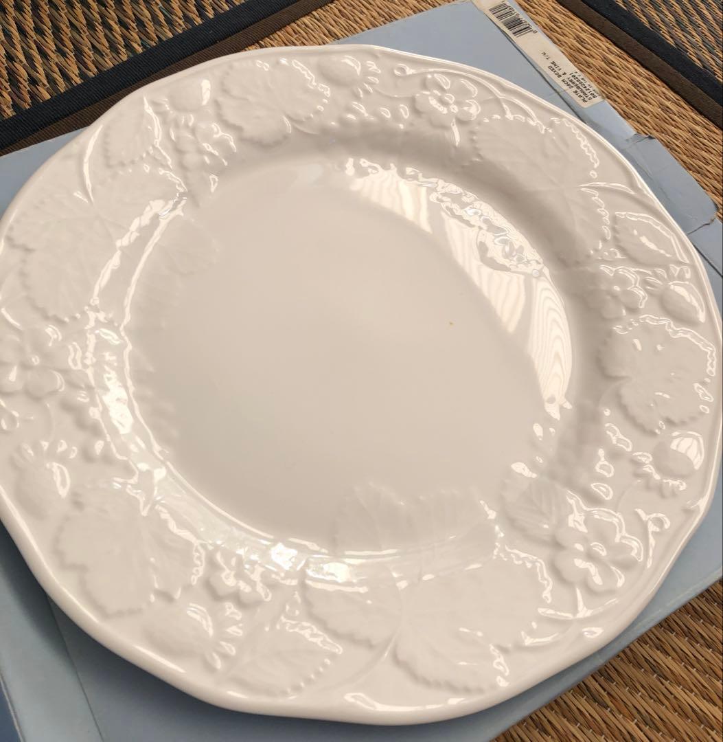 ストロベリー＆パイン　ボウル、プレート 未使用品！