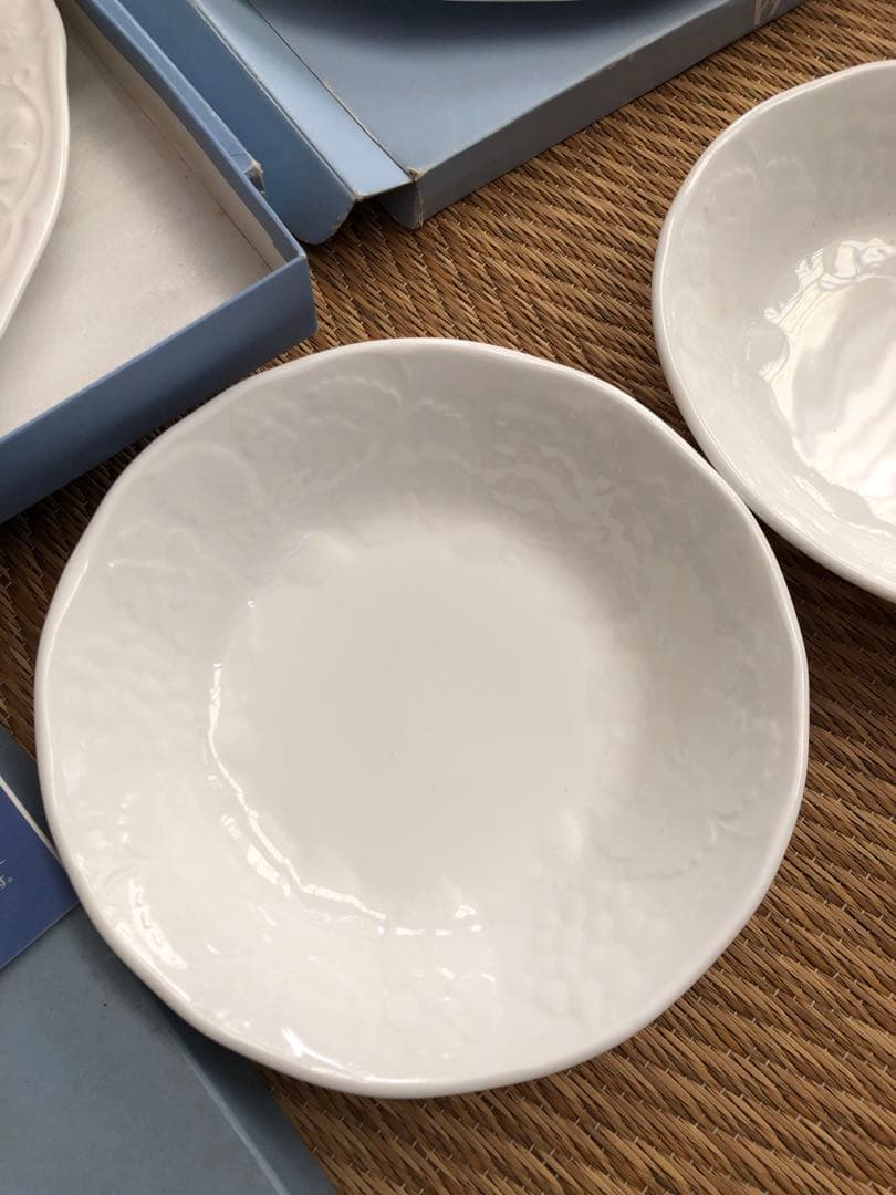ストロベリー＆パイン　ボウル、プレート 未使用品！