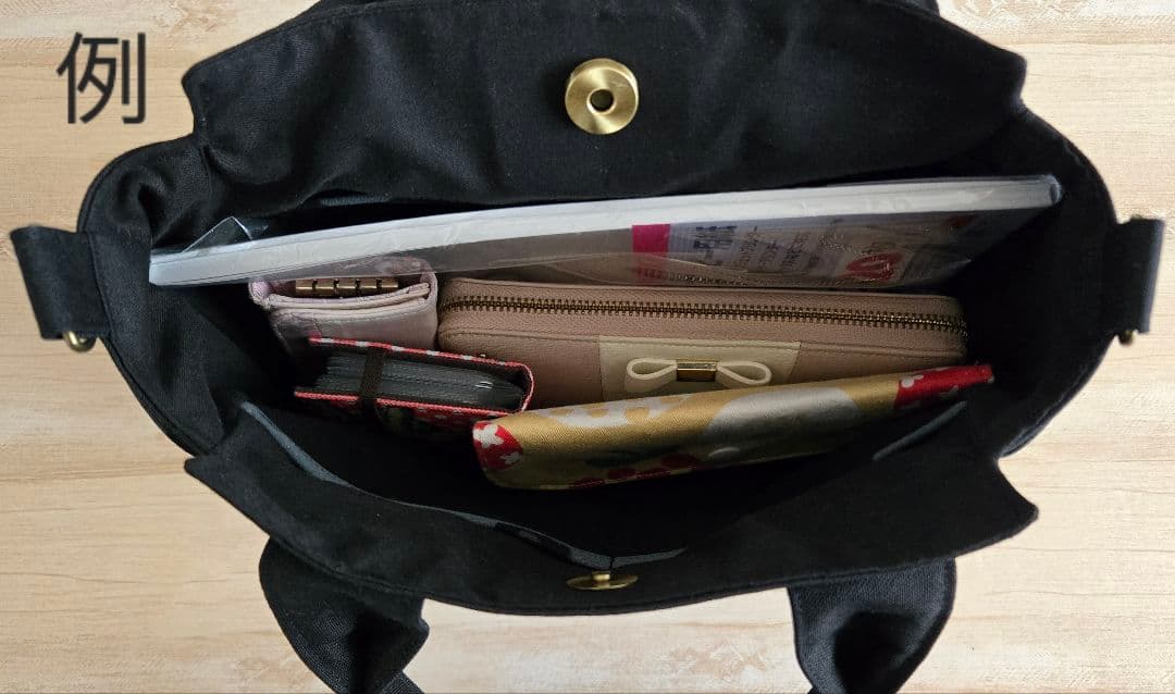 ポケット付きチューリップバック＊あんぱんドッド柄　ブラック×黒