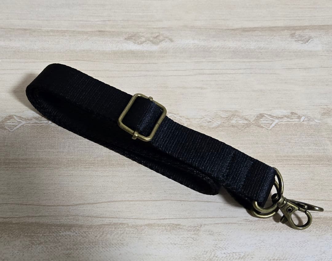 ポケット付きチューリップバック＊あんぱんドッド柄　ブラック×黒