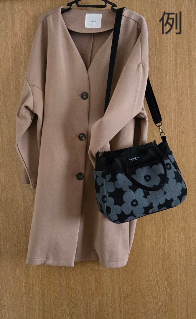 ポケット付きチューリップバック＊あんぱんドッド柄　ブラック×黒