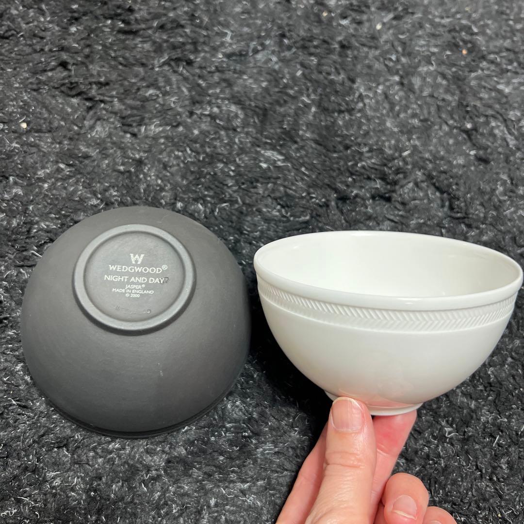 【廃盤品】ウェッジウッド　ナイト&デイ　ヘリンボーン　黒・白セット
