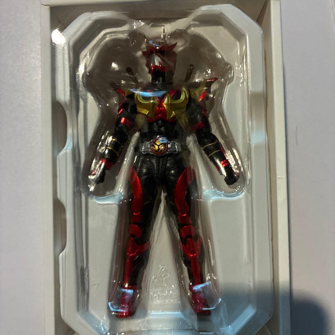 S.H.Figuarts(真骨彫製法) 仮面ライダー装甲響鬼 「仮面ライダー響…