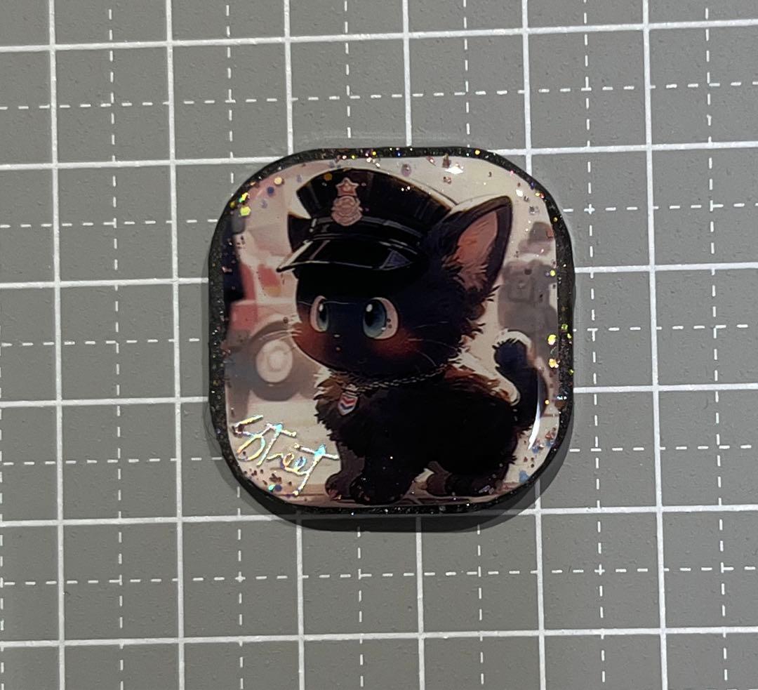 感謝価格(ㅅ´꒳` )ポリスにゃん黒猫 レジンヘアゴム