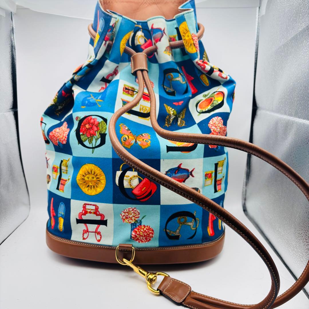 ✨超激レア✨GUCCI ショルダーバッグ マルチカラー 総柄 キャンバス 本革
