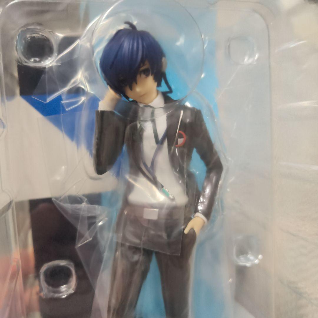 POP UP PARADE P3R Hero フィギュア