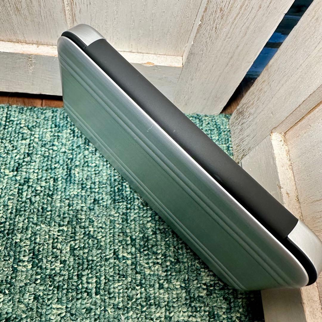 ZERO HALLIBURTON ゼロハリバートン iPhone16 ケース