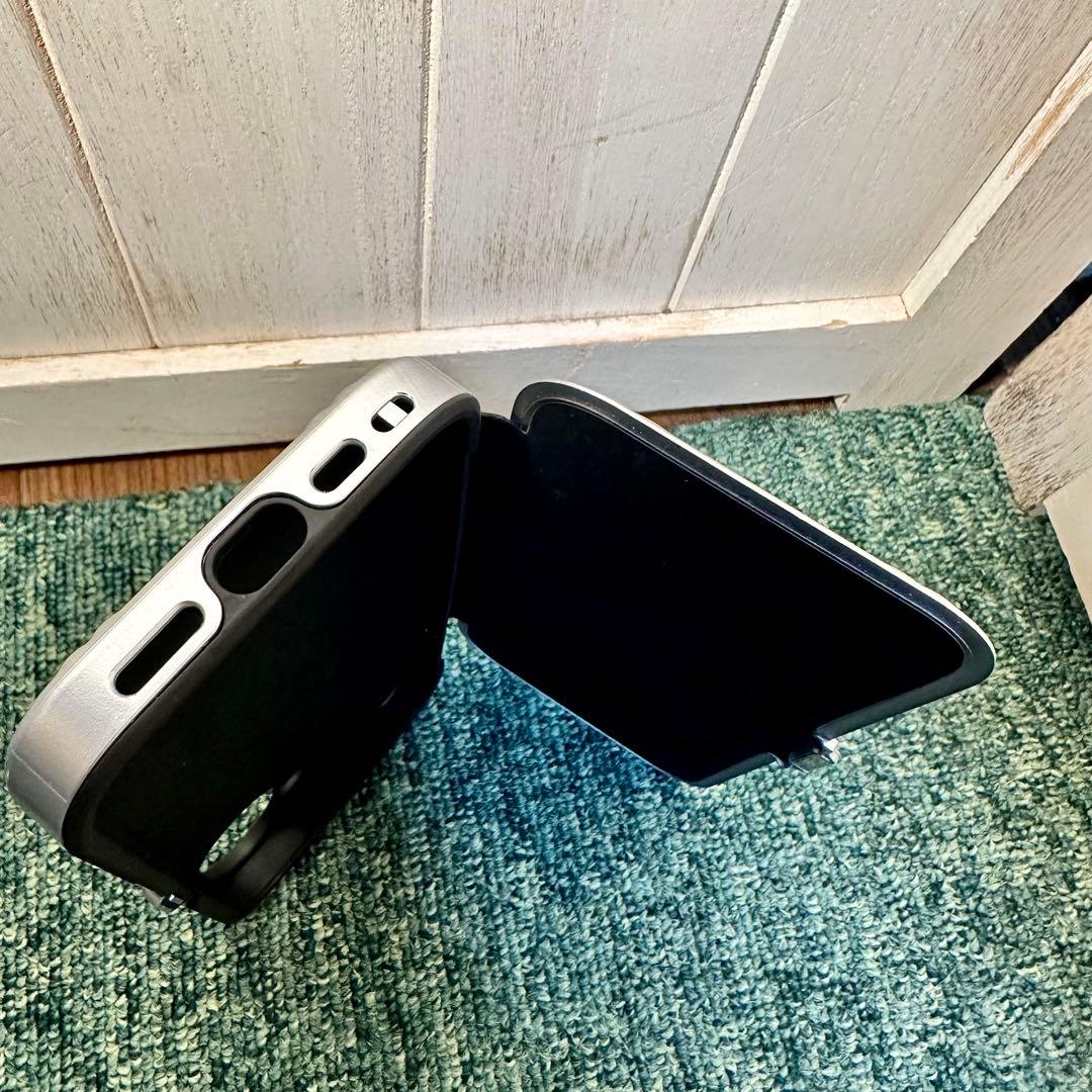 ZERO HALLIBURTON ゼロハリバートン iPhone16 ケース