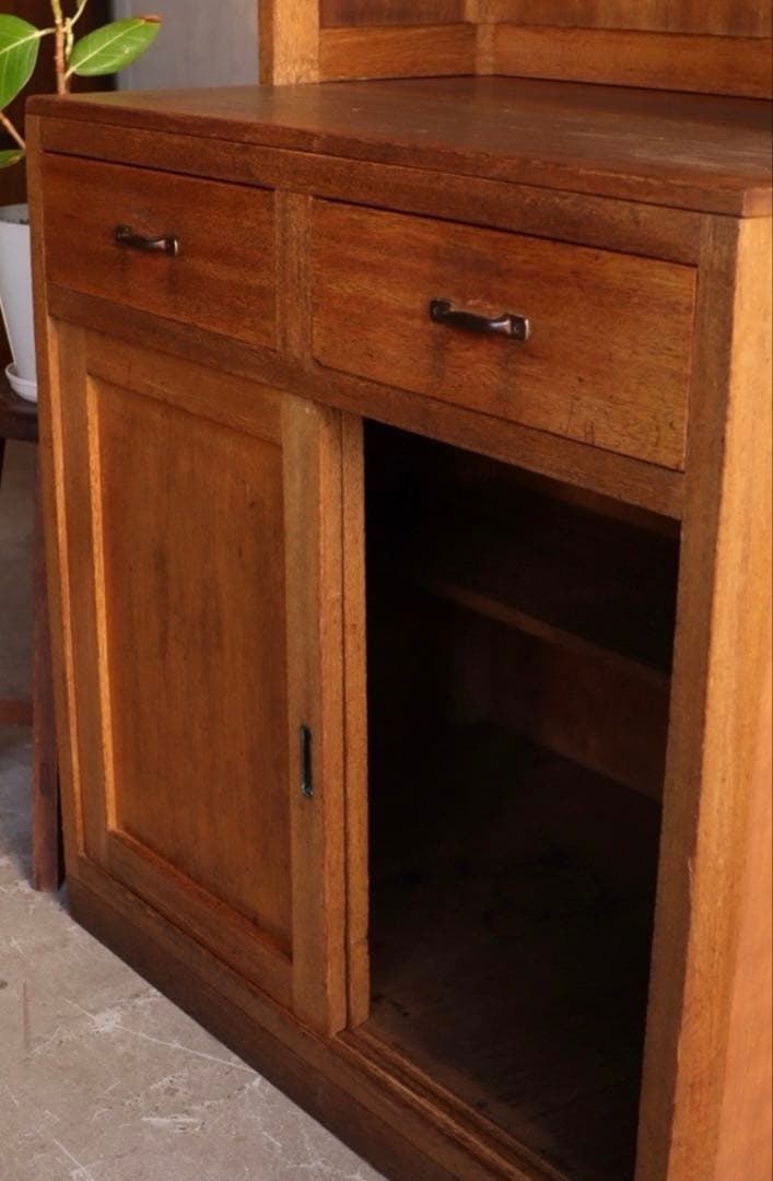 古家具 ガラス引戸キャビネット 食器棚 水屋箪笥 無垢材 古道具