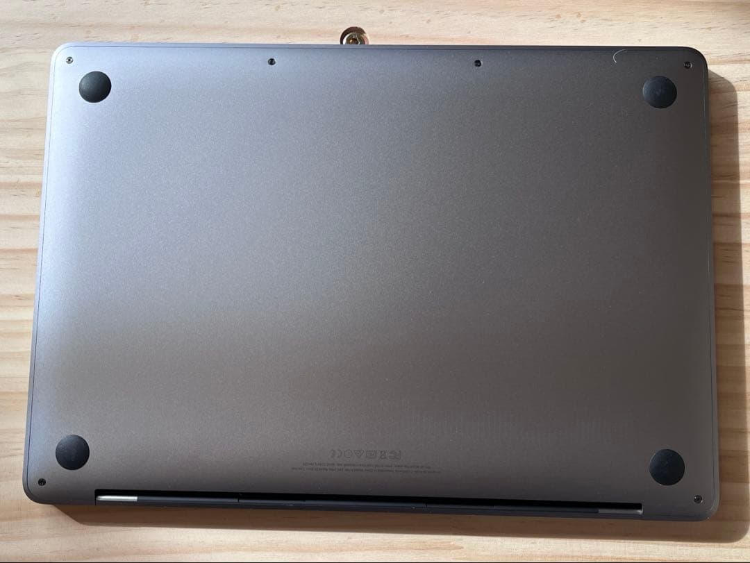 ジャンク　MacBook pro 2016