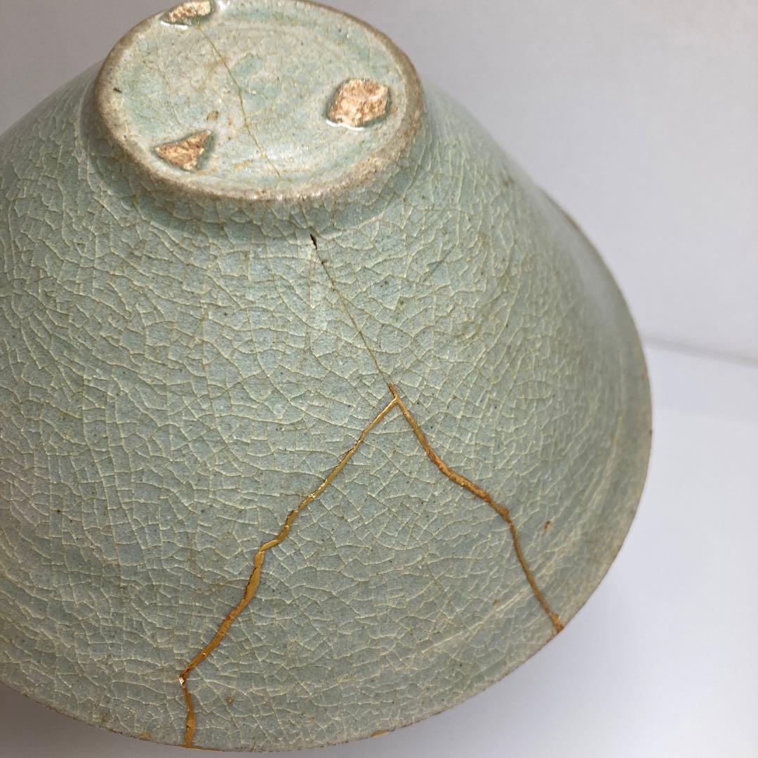 16世紀　高麗青磁陽刻文　幅約16.2㎝　タエオ　東さ7-0331①