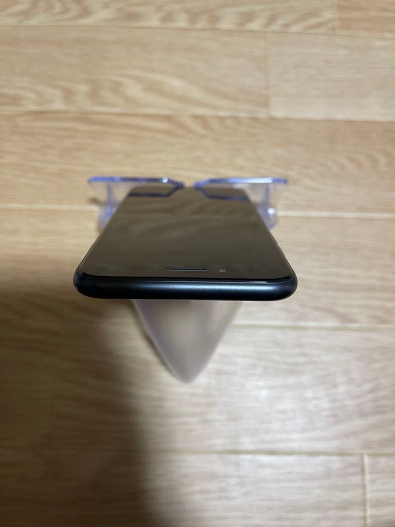 Iphone7 32GB ブラックSIMフリーバッテリー100%