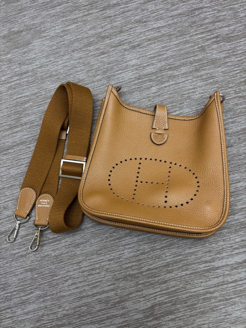 HERMES ノベルティ ショルダーバック