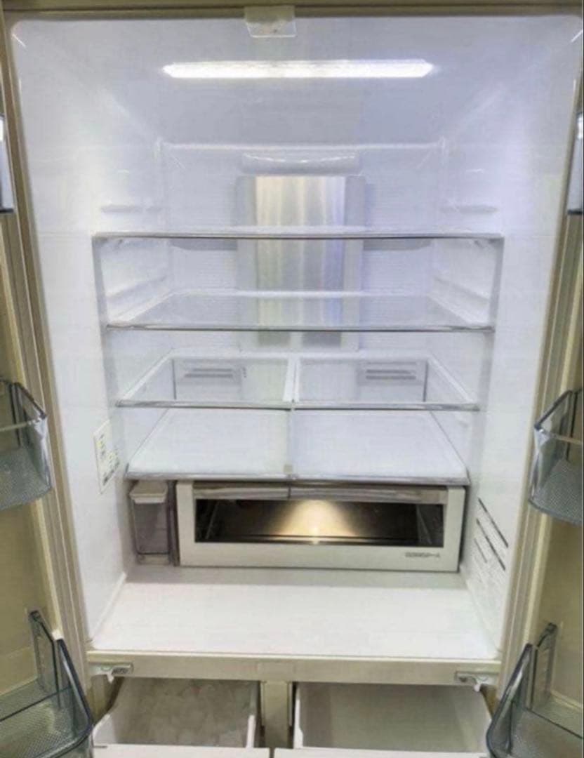 2019年式 520L 日立 冷蔵庫 R-HW52K(XW)