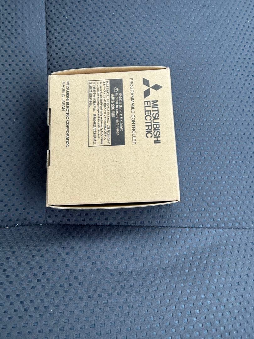 三菱電機　 QX41-S2　シーケンサ2個専用