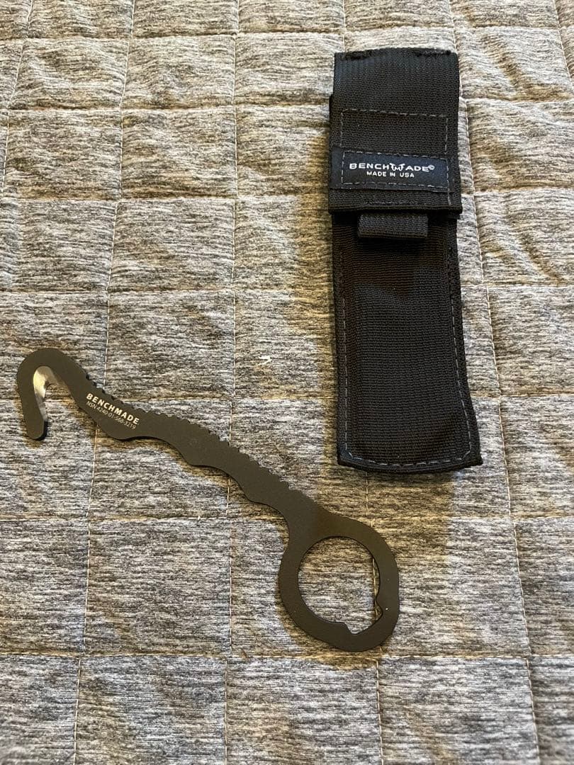 米軍放出品　実物メディカルセット21点　ターニケットやシザーなど