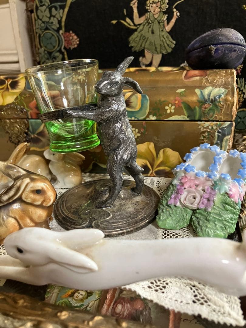 イースターウサギのグラススタンド　超絶レア