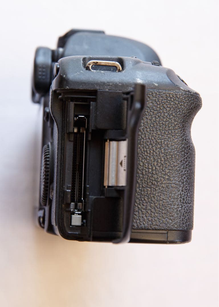 Canon EOS 5D Mark2 バッテリーグリップ BG-E6 付属