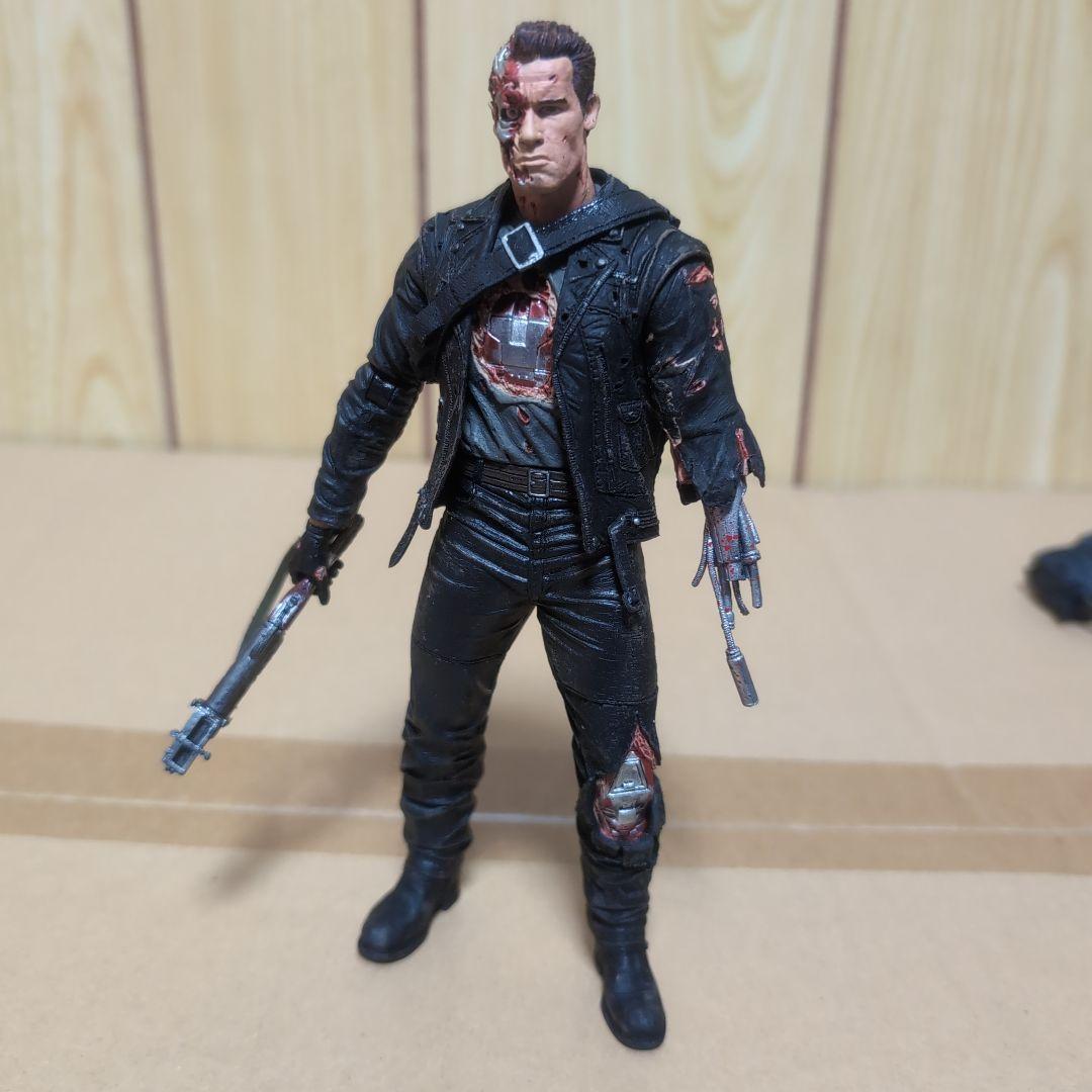 日*4様 NECA T-800 ターミネーター2 フィギュア 4体セット